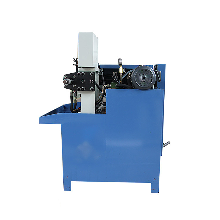 Metal pipe connecting pipe automatic thread rolling machine